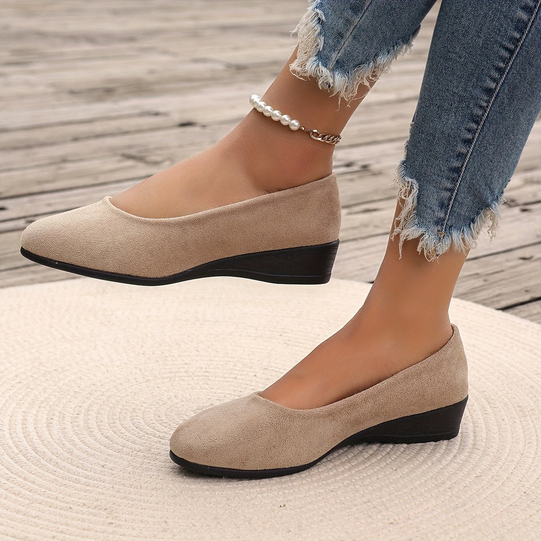 Zoe™ – Comfortable ballerina flats with wedge heels